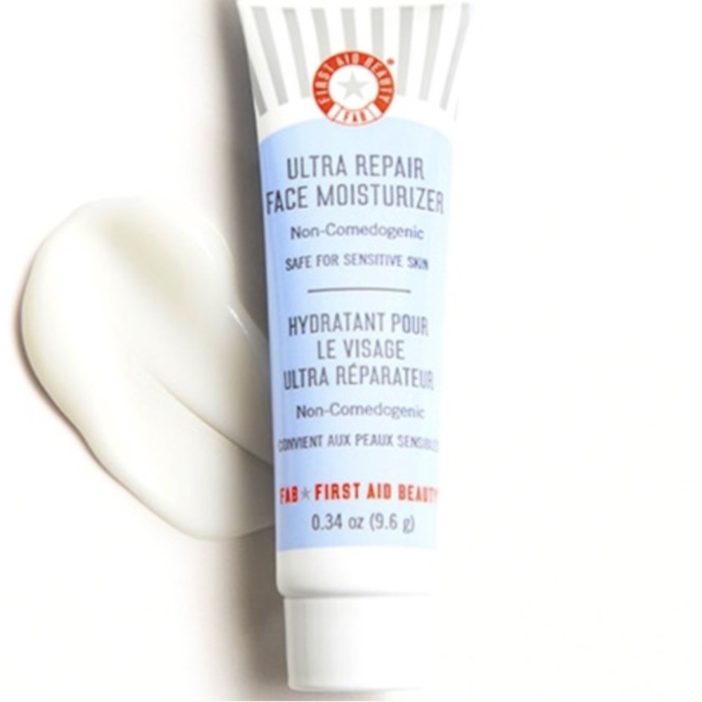 First Aid Beauty Ultra Repair Face Moisturizer